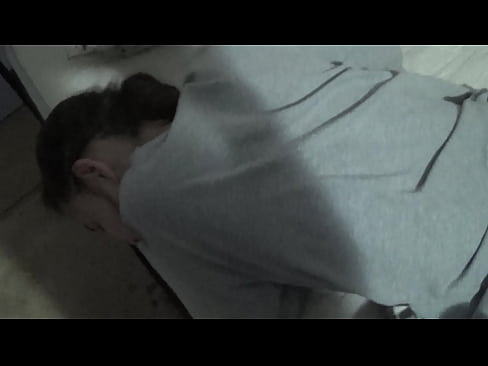 ❤️ Fucked a sweetheart ໃນຂະນະທີ່ນາງນອນ sd ❤ ການຮ່ວມເພດມີຄຸນນະພາບ ຢູ່ພວກເຮົາ ❌️